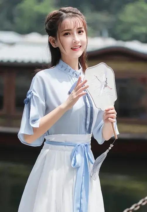 19-52-58-20e825caacaa4ce3bd5a1baca289db58.jpg